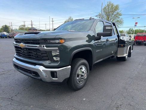 New 2026 Chevrolet Silverado 3500 LT w/ Convenience Package AWD/4WD image 21