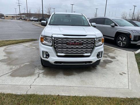 Used 2021 GMC Canyon Denali image 6