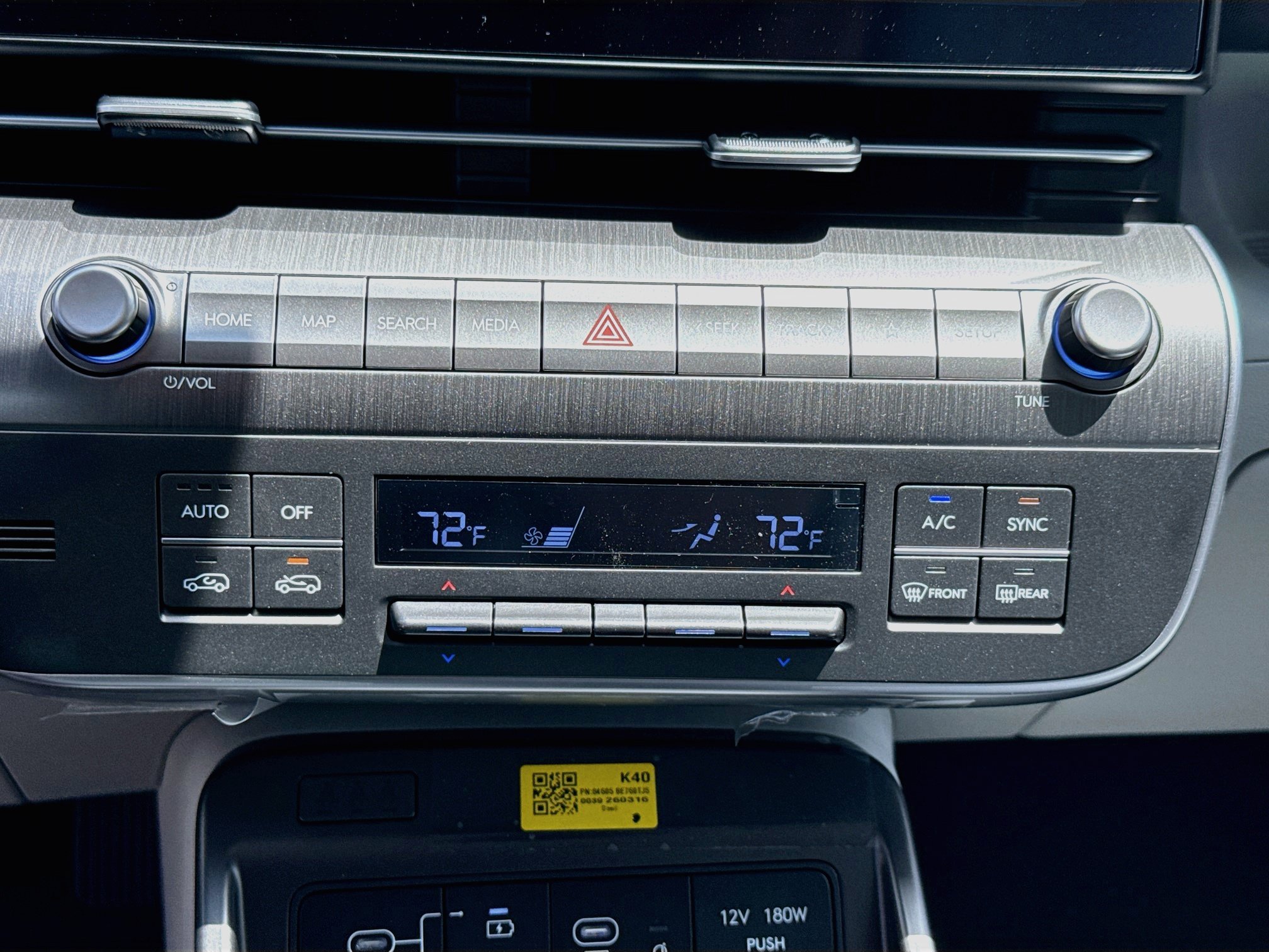 New 2026 Hyundai Kona Limited FWD image 12