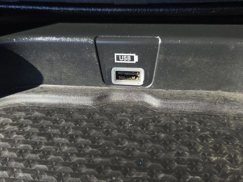 Used 2021 RAM 1500 Big Horn image 33