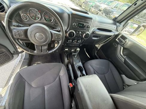 Used 2014 Jeep Wrangler Sport w/ Quick Order Package 24S AWD/4WD image 15
