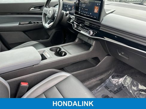 Used 2024 Honda Prologue Touring image 19