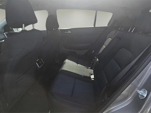 Used 2017 Kia Sportage LX image 16