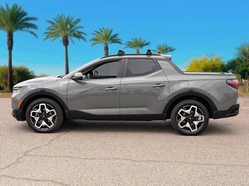 Used 2023 Hyundai Santa Cruz Limited AWD/4WD image 2