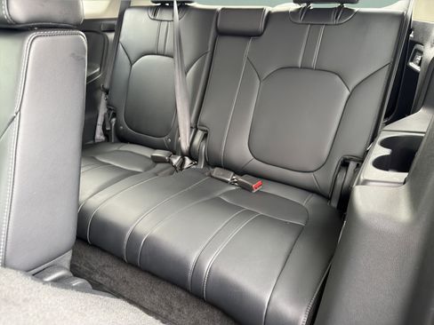 Certified 2023 Honda Pilot Elite image 16