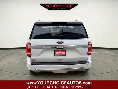 Used 2018 Ford Expedition Max XLT w/ Equipment Group 202A AWD/4WD image 4