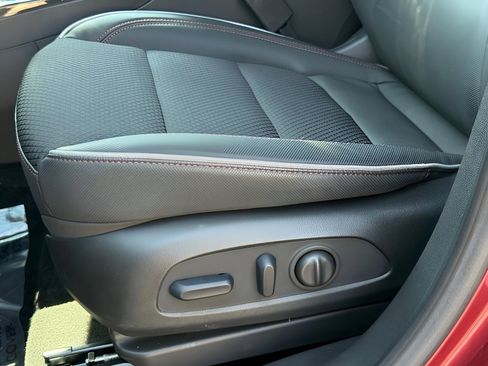 Certified 2023 Chevrolet TrailBlazer RS w/ Convenience Package image 15