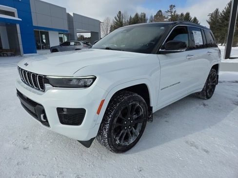 Used 2023 Jeep Grand Cherokee Overland w/ Luxury Tech Group IV image 78