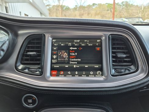 Used 2023 Dodge Challenger R/T Scat Pack w/ Plus Package image 31