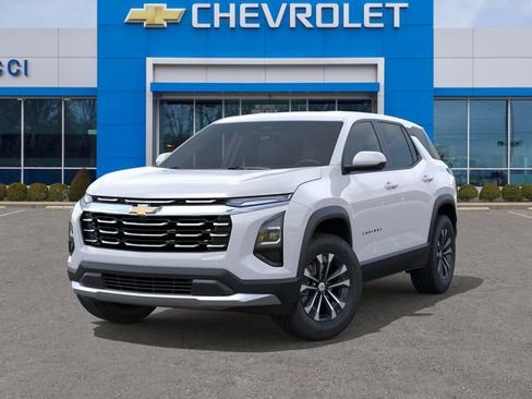 New 2026 Chevrolet Equinox LT FWD image 6