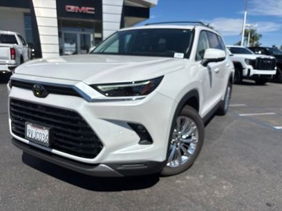 Used 2025 Toyota Grand Highlander AWD