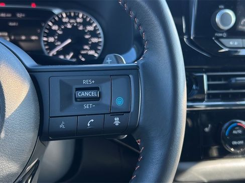 Used 2025 Nissan Pathfinder Rock Creek image 9