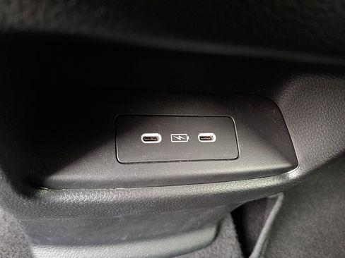 Used 2024 Honda CR-V EX-L image 11