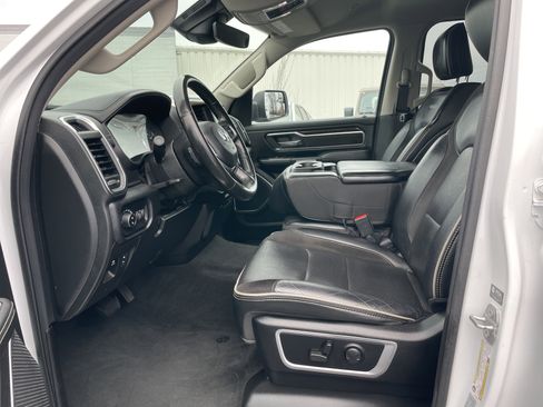 Certified 2022 RAM 1500 Laramie image 36