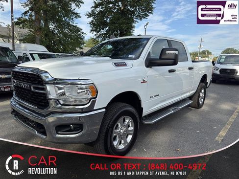 Used 2024 RAM 2500 Big Horn AWD/4WD image 3