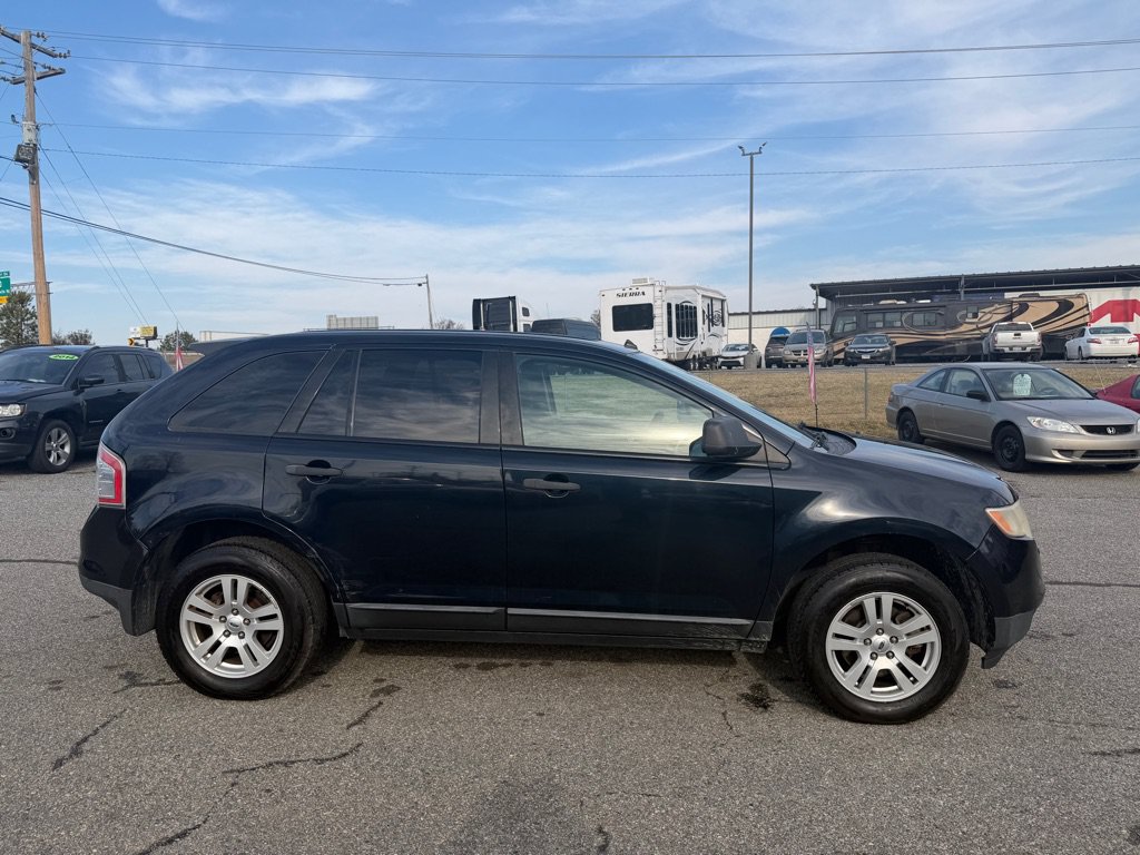 Used 2010 Ford Edge SE FWD image 4