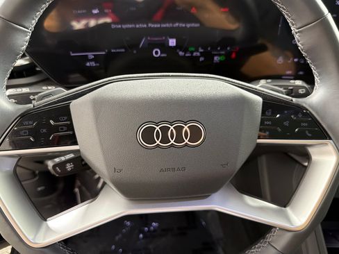 Used 2025 Audi Q5 Premium Plus w/ Premium Plus AWD/4WD image 23