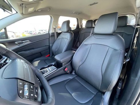 New 2026 Kia Sportage EX image 22