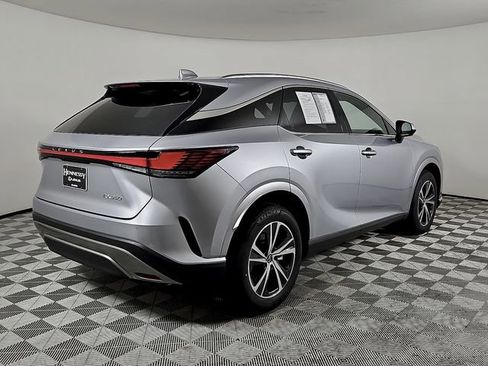 Used 2025 Lexus RX 350 Premium w/ Accessory Package (Z1) FWD image 4