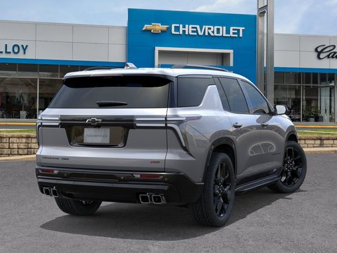 New 2026 Chevrolet Traverse RS w/ LPO, Floor Liner Package AWD/4WD image 29