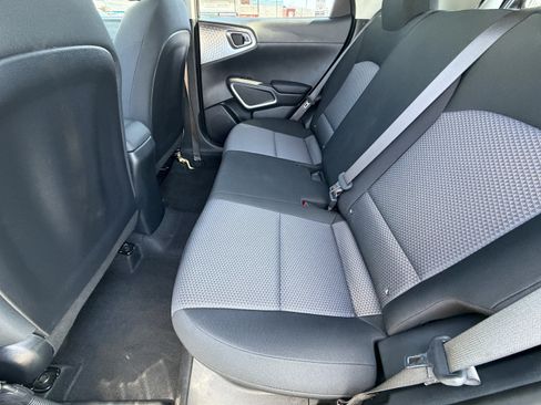 Certified 2025 Kia Soul LX FWD image 25