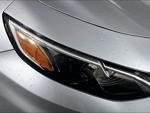 Used 2024 Chevrolet Malibu LT FWD image 27