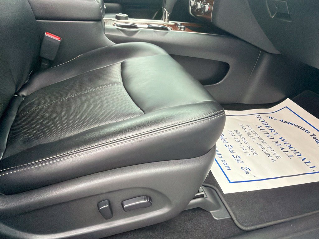 Certified 2019 Nissan Pathfinder Platinum AWD/4WD image 16