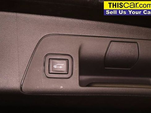 Used 2023 Buick Envision Avenir FWD image 33