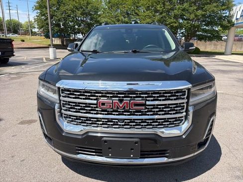 Used 2023 GMC Acadia Denali w/ Denali Ultimate Package AWD/4WD image 9