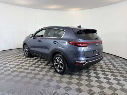 Used 2020 Kia Sportage LX AWD/4WD image 3