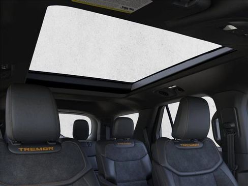 New 2026 Ford Explorer Tremor w/ Tremor Ultimate Package AWD/4WD image 22