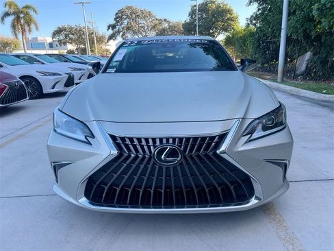 Certified 2022 Lexus ES 350 image 2