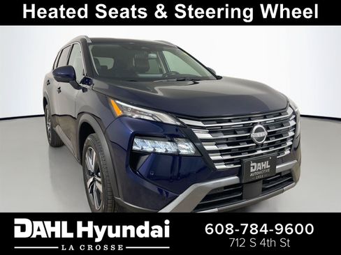 Used 2026 Nissan Rogue SL AWD/4WD image 1