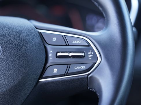 Used 2019 Hyundai Santa Fe Limited FWD image 20