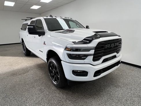 Used 2025 RAM 2500 Laramie image 17