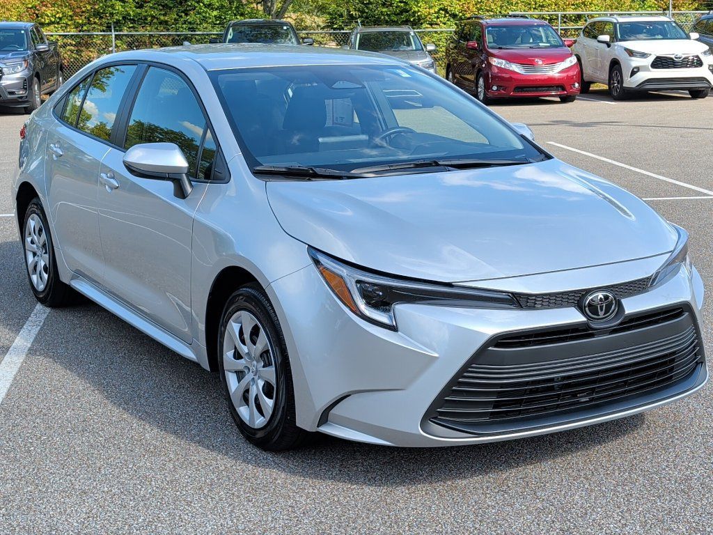 Certified 2026 Toyota Corolla LE FWD image 12
