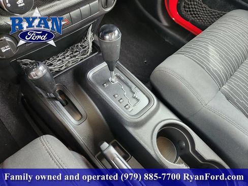 Used 2012 Jeep Wrangler Sport AWD/4WD image 14