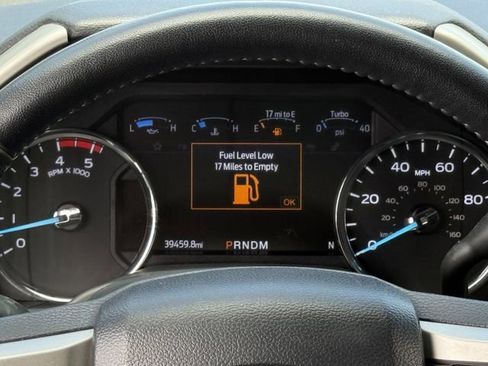 Used 2022 Ford F250 Lariat w/ Lariat Value Package AWD/4WD image 17