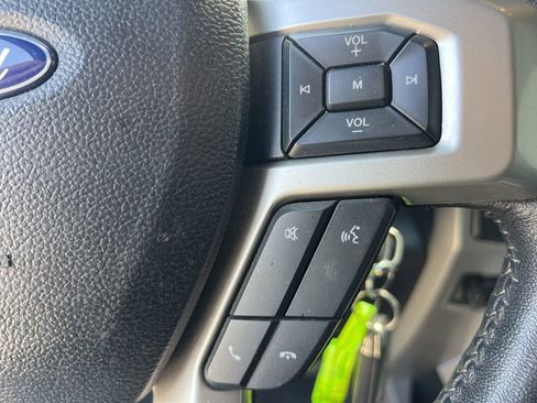 Used 2020 Ford F350 Lariat w/ Chrome Package AWD/4WD image 14
