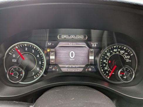 Used 2022 RAM 1500 Laramie w/ Sport Appearance Package AWD/4WD image 14