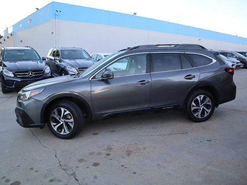 Used 2020 Subaru Outback Limited XT image 13