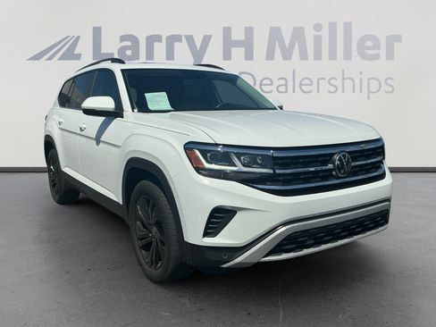 Used 2023 Volkswagen Atlas SE w/ Panoramic Sunroof Package FWD image 7