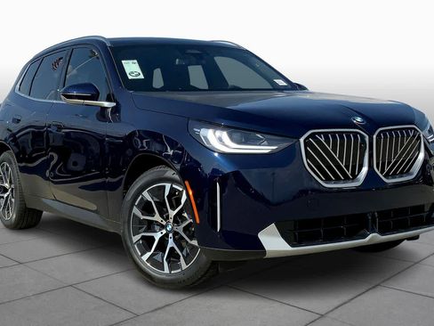 Used 2026 BMW X3 xDrive30 w/ Premium Package image 2