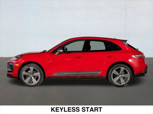 Used 2025 Porsche Macan Turbo AWD/4WD image 2