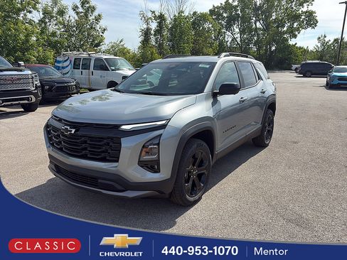 New 2026 Chevrolet Equinox LT w/ Convenience Package II FWD image 1
