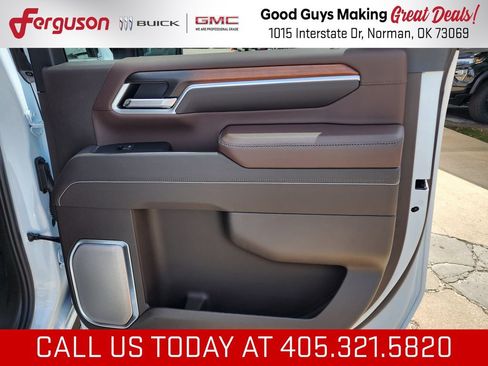 New 2026 GMC Sierra 2500 Denali w/ Denali Reserve Package AWD/4WD image 45
