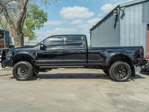 Used 2019 Ford F350 Platinum w/ Platinum Ultimate Package image 3