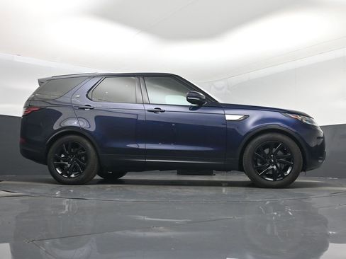 Used 2017 Land Rover Discovery HSE image 54