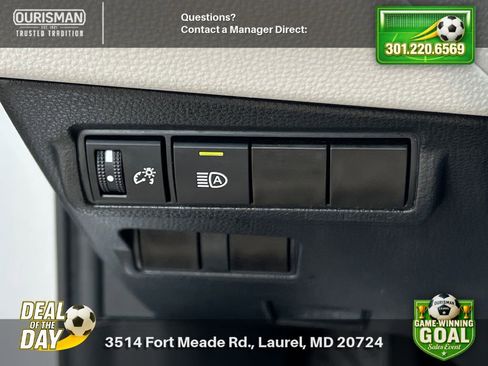 Used 2024 Toyota Corolla Cross L AWD/4WD image 28