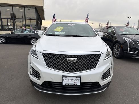Used 2022 Cadillac XT5 Premium Luxury w/ LPO, Radiant Package image 3
